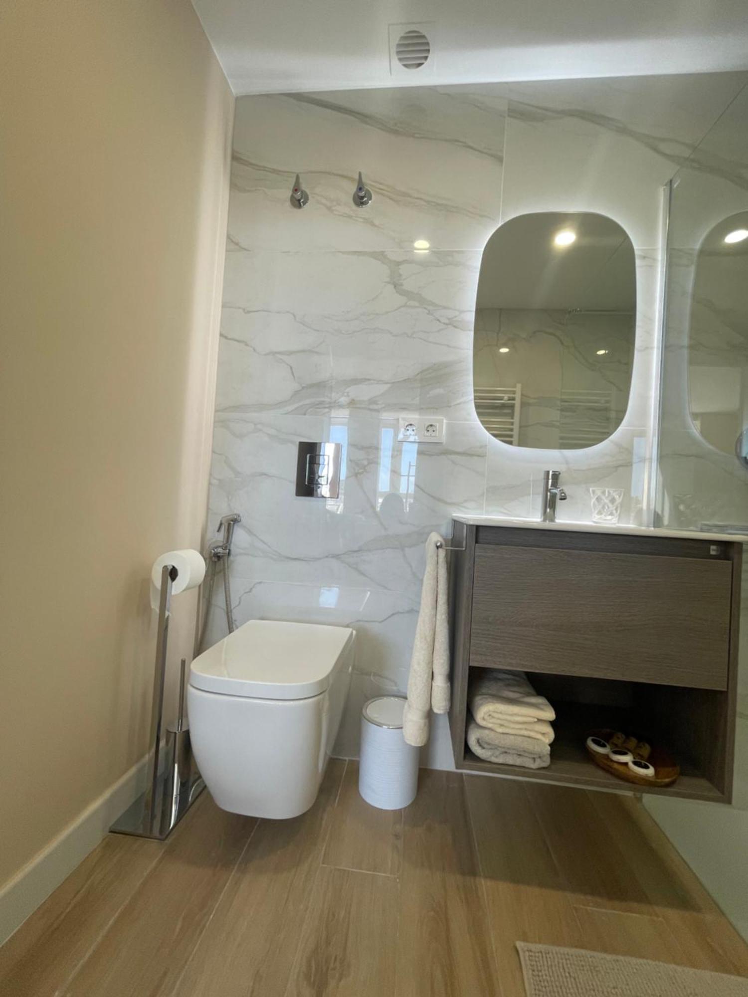 Riscal Suits Luxury อาลิกันเต ภายนอก รูปภาพ
